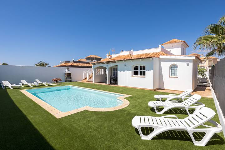 Casa vacanza per 8 persone, con giardino e piscina nonché terrazza in Fuerteventura Golf
