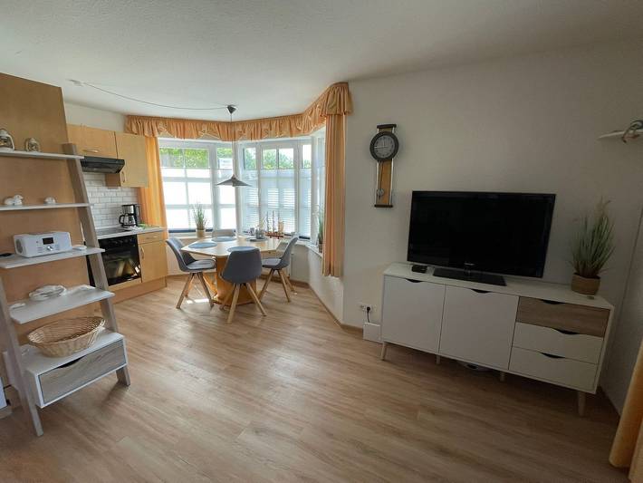 Ferienwohnung für 2 Personen, mit Terrasse und Ausblick in Büsumer Deichhausen - 3
