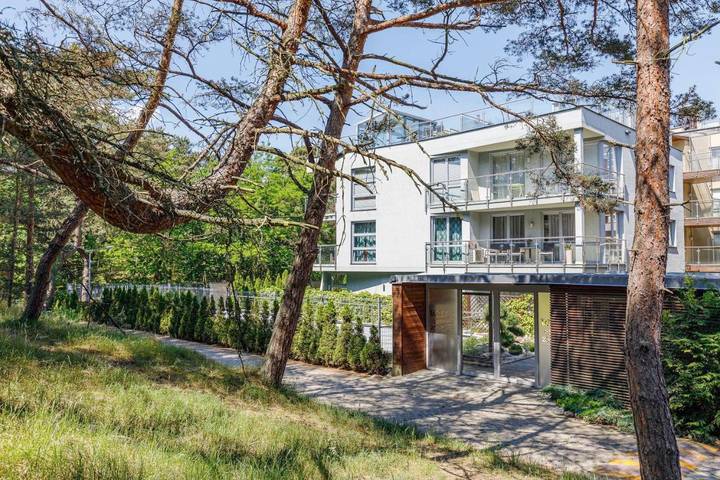 Apartament wakacyjny dla 4 osób, z Balkon i Taras oraz Ogród i Widok w Jurata (Jastarnia)