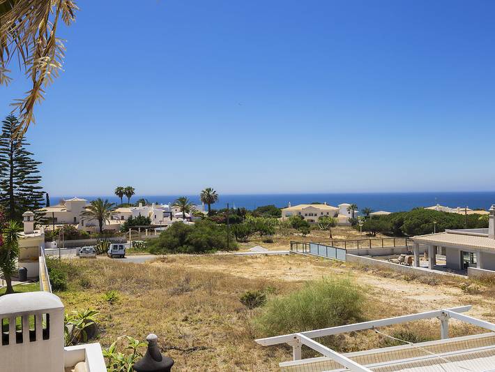 Location de vacances pour 9 personnes, avec jardin et balcon à Guia - 3