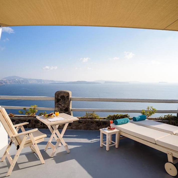 Chambre d’hôte pour 2 personnes, avec balcon et jacuzzi à Oia - 3