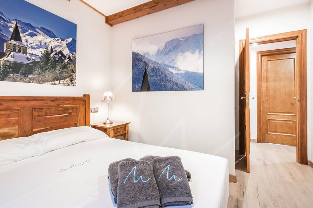 Entire apartment, Riu Nere in Vielha, Vielha e Mijaran