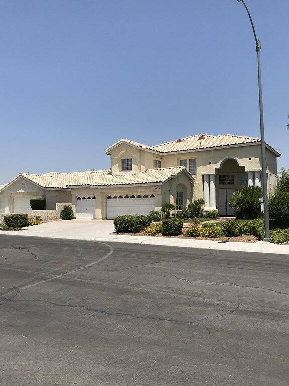 Designerhaus mit großem Pool in Las Vegas, Red Rock Canyon