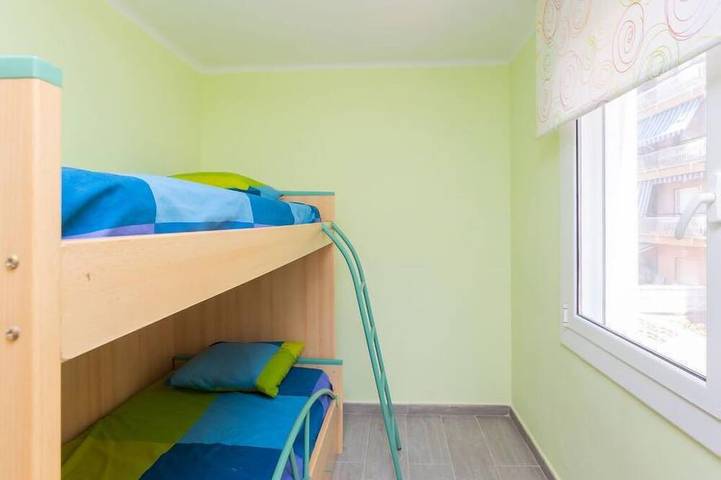 Gîte pour 5 personnes, avec balcon dans Segur de Calafell - 3