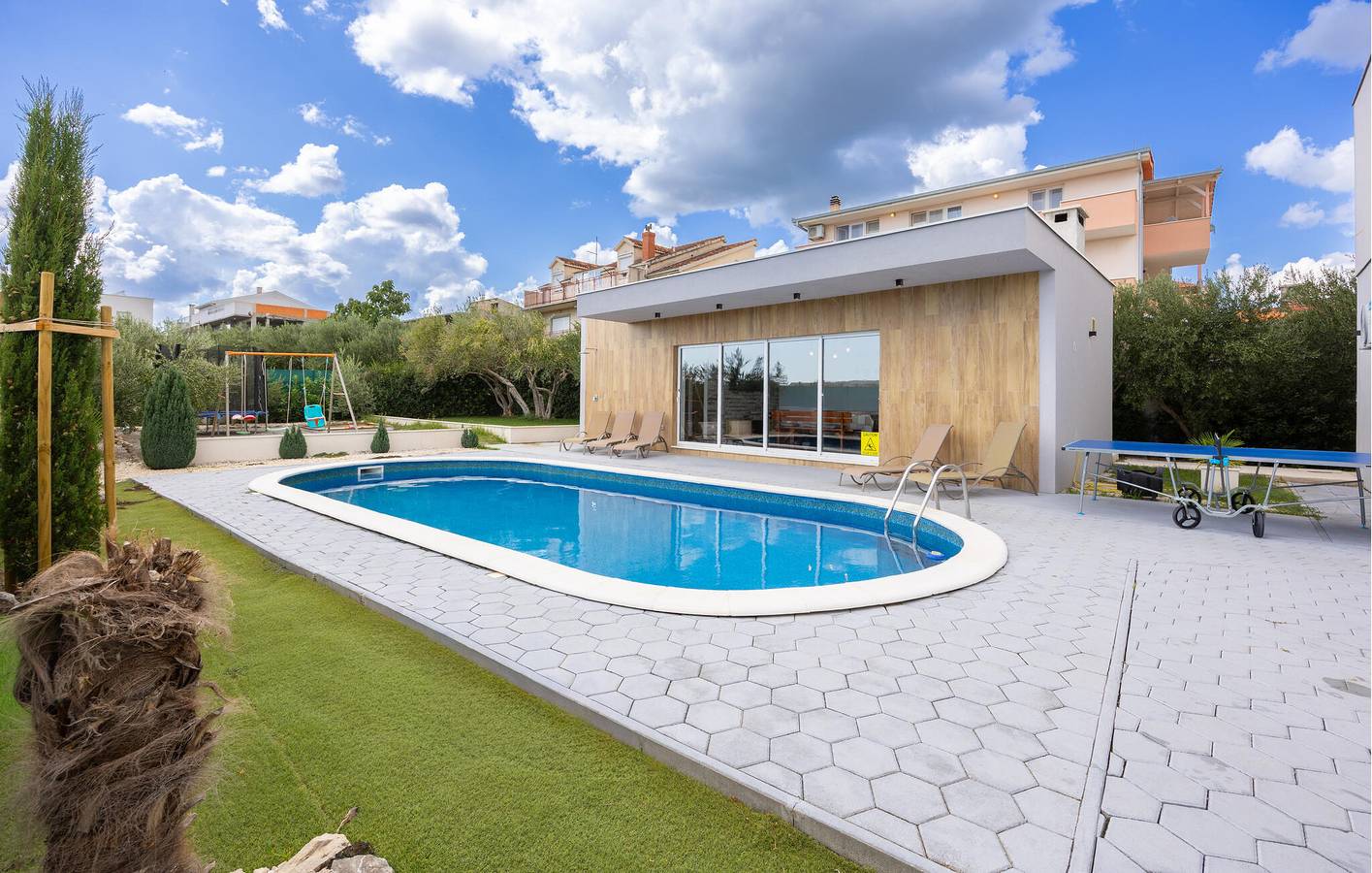 Ferienhaus für 12 Personen mit Terrasse in Kastel Stafilic, Kaštela