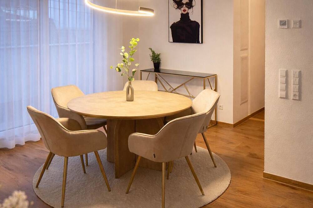 Apartamento inteiro, Penthouse | Donaueschingen (upscale family apartment with large balcony) in Donaueschingen, Central Black Forest