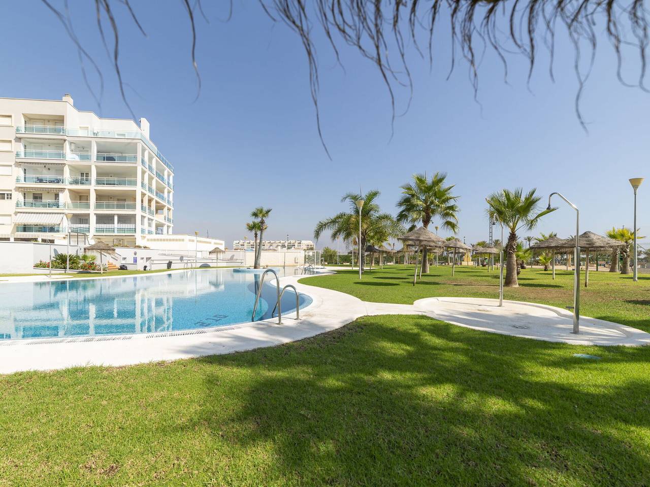 Apartamento entero, Roquetas de Mar 100 - Monaco 01 100.1 in Playa Las Salinas, Roquetas de Mar
