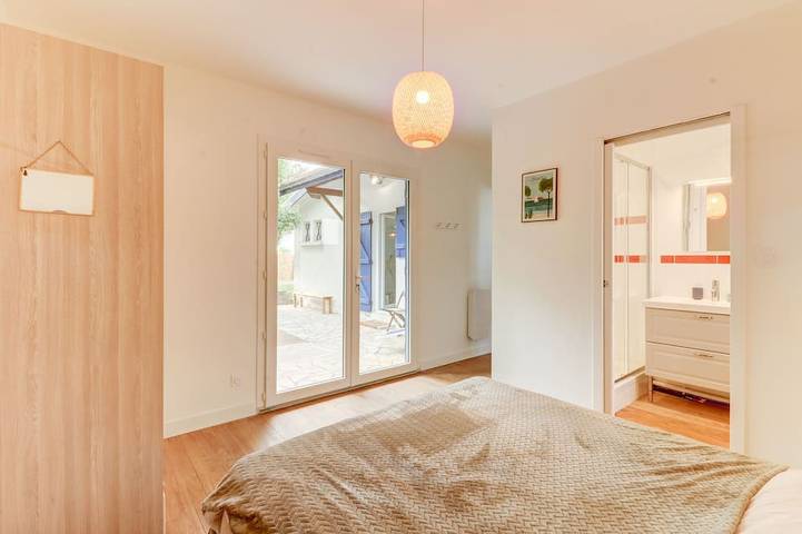 Location de vacances pour 8 personnes, avec jardin et terrasse dans Taussat - 4