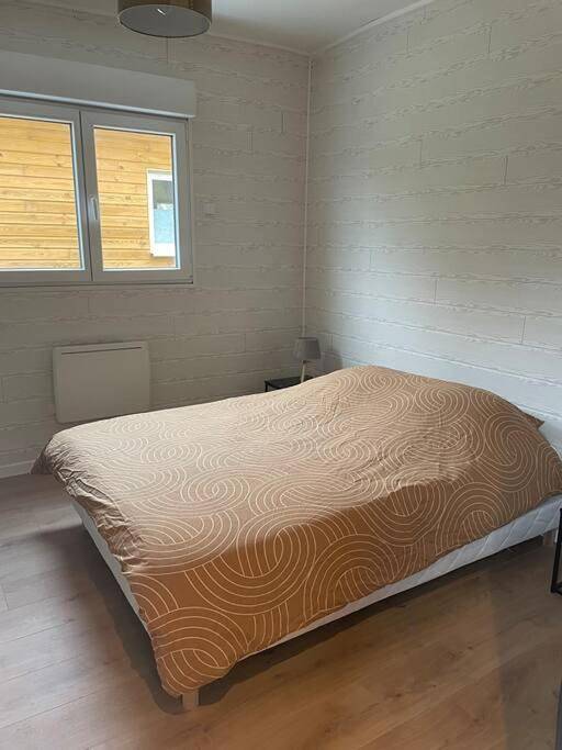 Gîte pour 6 personnes, avec jardin à Yvré-l'Évêque - 4