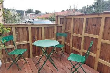 Gîte pour 3 personnes, avec terrasse et jardin à Gardanne