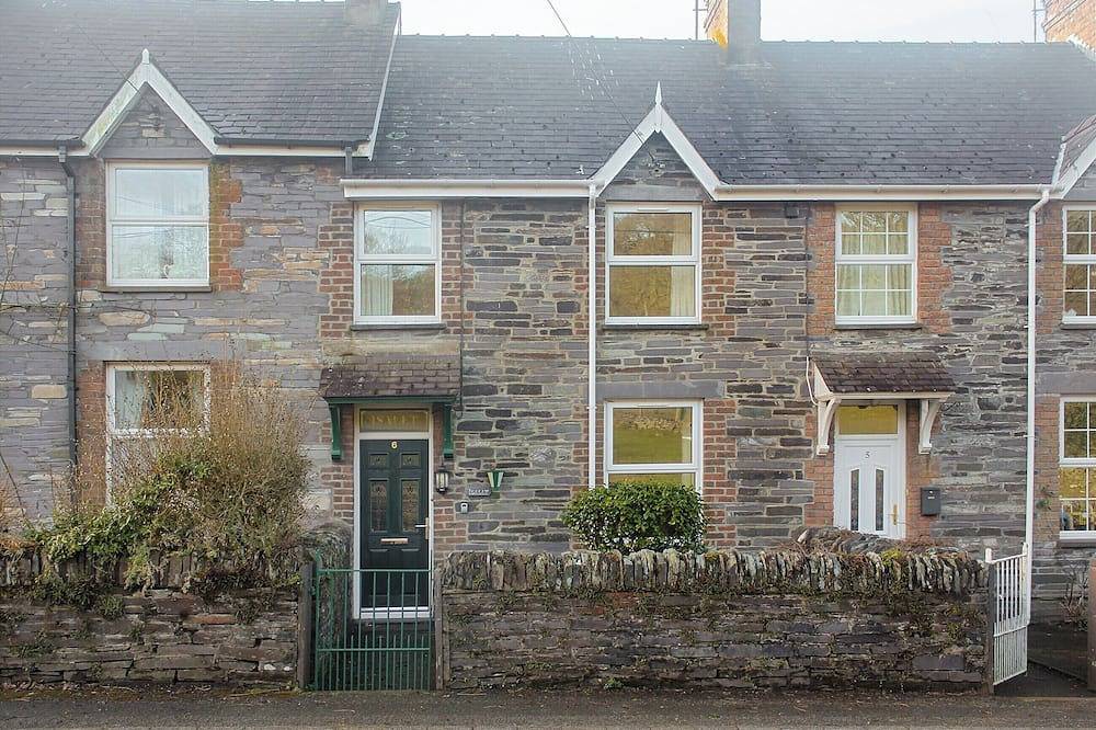 2 Schlafzimmer Unterkunft in Nantlle, near Beddgelert in Snowdonia