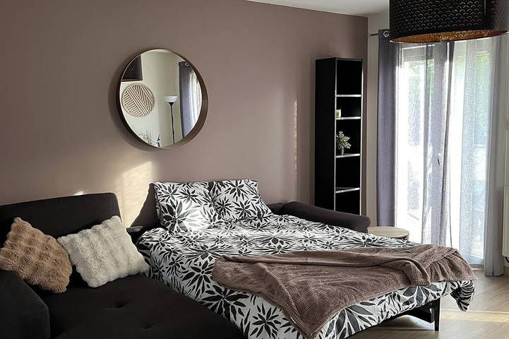 Location de vacances pour 7 personnes, avec jardin à Montry - 3