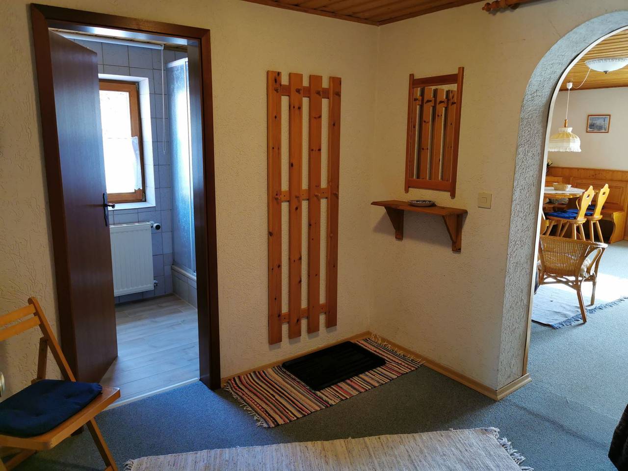 Ganze Wohnung, Mit komplett eingerichteter Küchenzeile im Wohnraum in Haidmühle, Ostbayern