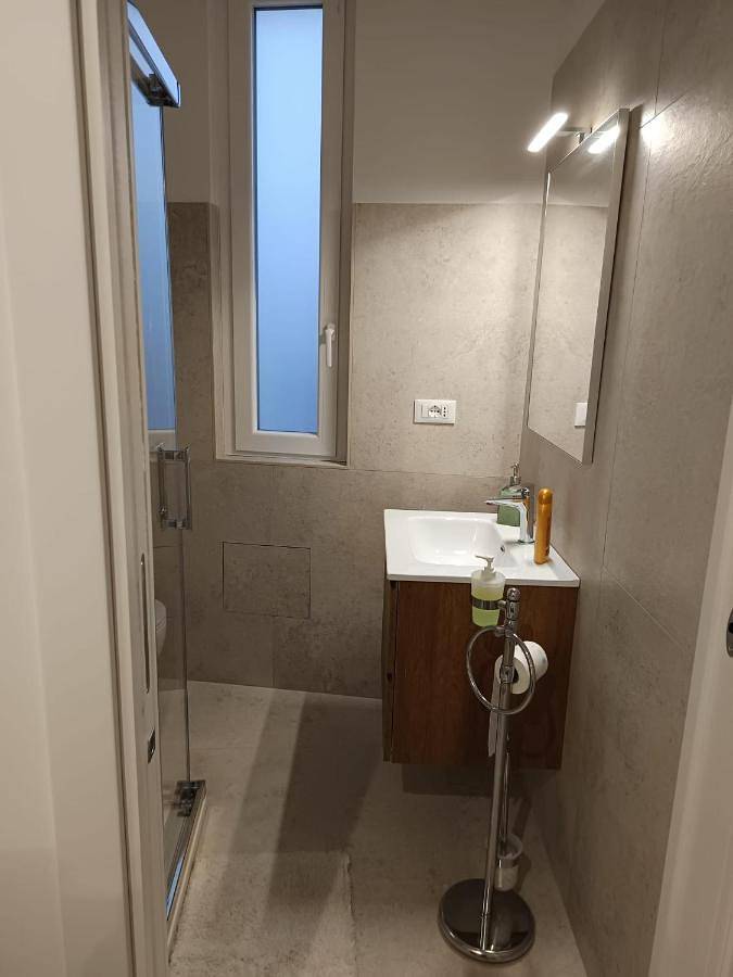 Gîte pour 2 personnes, avec Jardin et Vue à Noicàttaro - 4