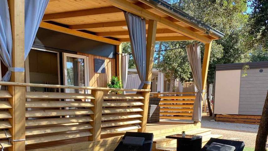 Camping voor 7 personen, met terras in Biograd na Moru