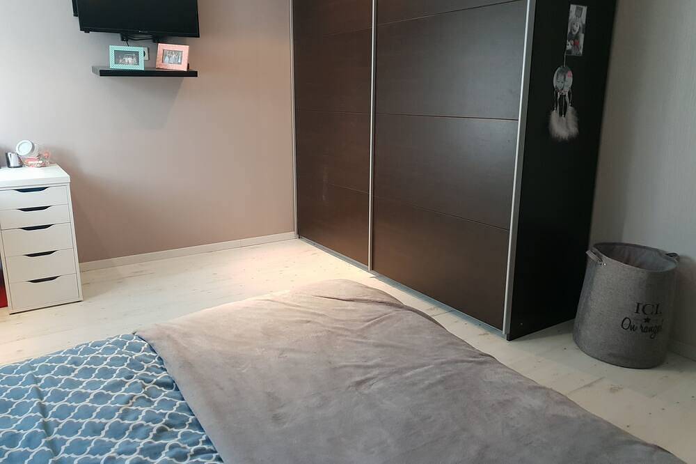 Lovely loft with private pool in Le Creusot, Autun und Umgebung