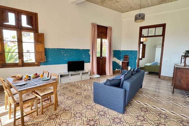 Apartamento entero, Apartamento-Estándar-Baño privado-Vista a la Ciudad in Ingenio, Gran Canaria Este