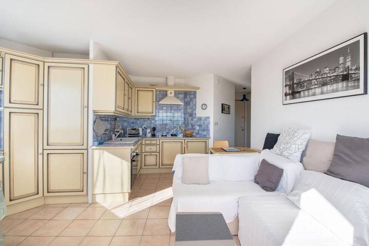 Gîte pour 3 personnes, avec Balcon ainsi que Terrasse et Vue à Sausset-les-Pins - 3