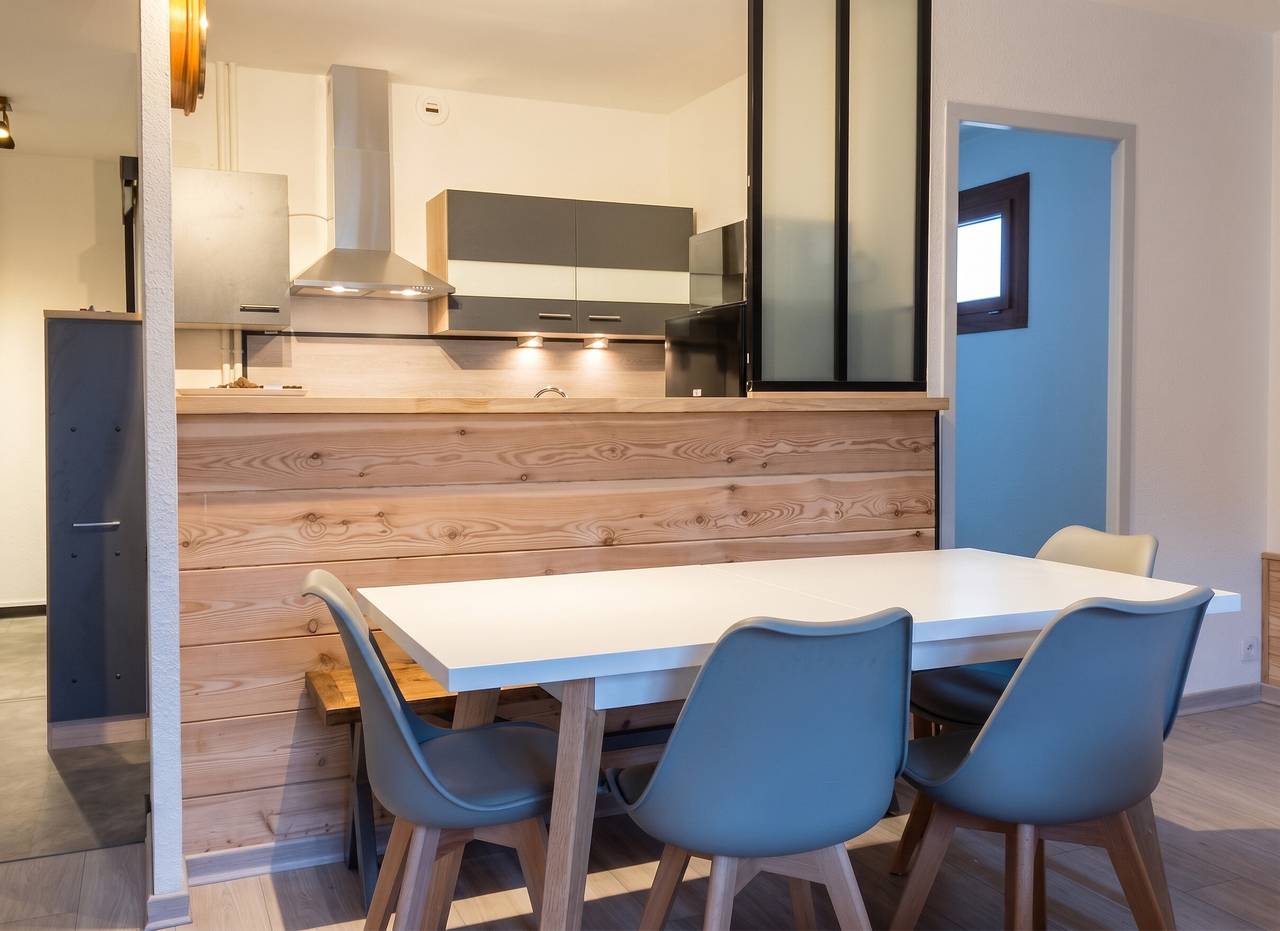 Apartamento entero, Apartamento encantador en Briançon - 40 m² con balcón in Briançon, Serre Chevalier