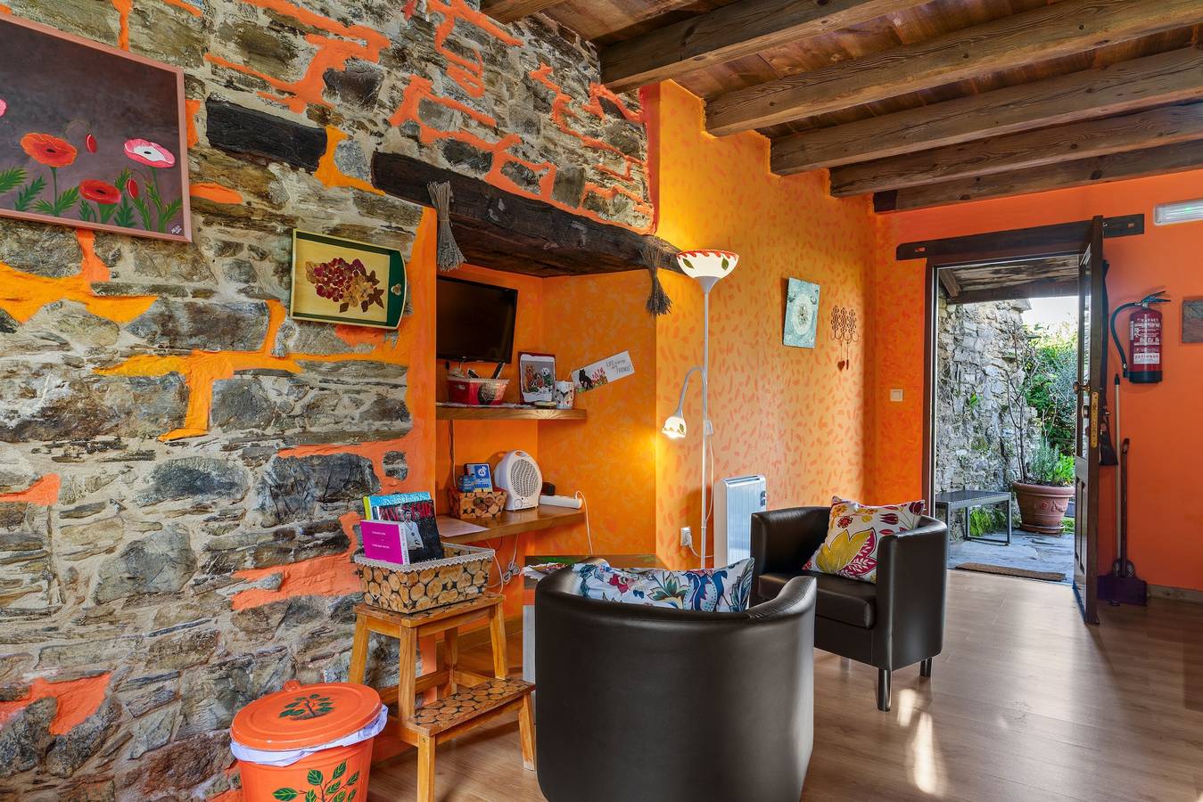 Vakantiehuis 'Nogueira' met bergzicht, privéterras en Wi-Fi, foto 9