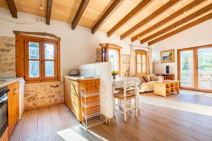 "Finca Marina Pollença" con vistas a la montaña, piscina privada y Wi-Fi in Pollença, Mallorca Norte