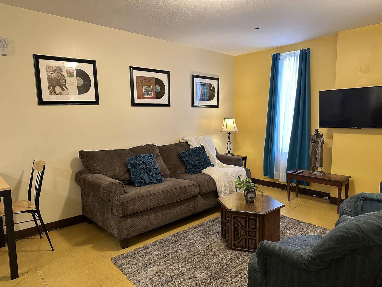 Apartamento entero, 2 Bedroom Downtown Apt City Views Park Walk in Pittsburgh, Condado de Allegheny
