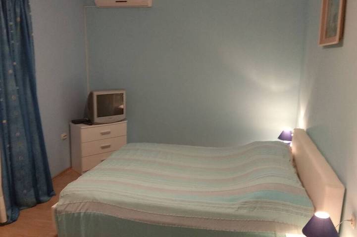 Ganze Wohnung, 2-Zimmer-Ferienwohnung mit Terrasse und Meerblick Kneza, Korcula in Račišće (Dalmatien), Korcula