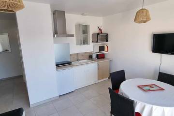 Gîte pour 2 personnes, avec jacuzzi et balcon dans Plage du Goulet
