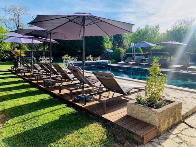 Hôtel pour 2 personnes, avec Terrasse et Jardin ainsi que Piscine et Sauna à Padirac - 2