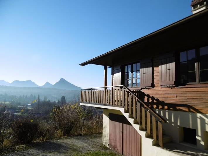 Chalet pour 8 personnes, avec vue sur le lac et jardin, animaux acceptés en Haute-Savoie - 2