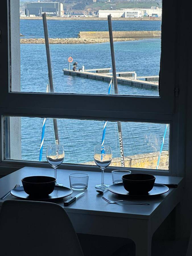 Gîte pour 4 personnes, avec terrasse et vue, animaux acceptés dans Port de plaisance de Douarnenez-Tréboul