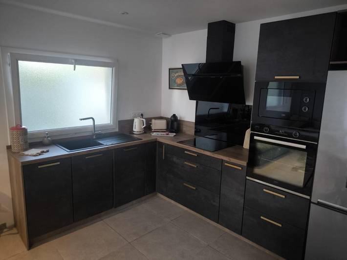 Gîte pour 3 personnes, avec piscine ainsi que terrasse et jardin à Rosières (Tarn) - 3
