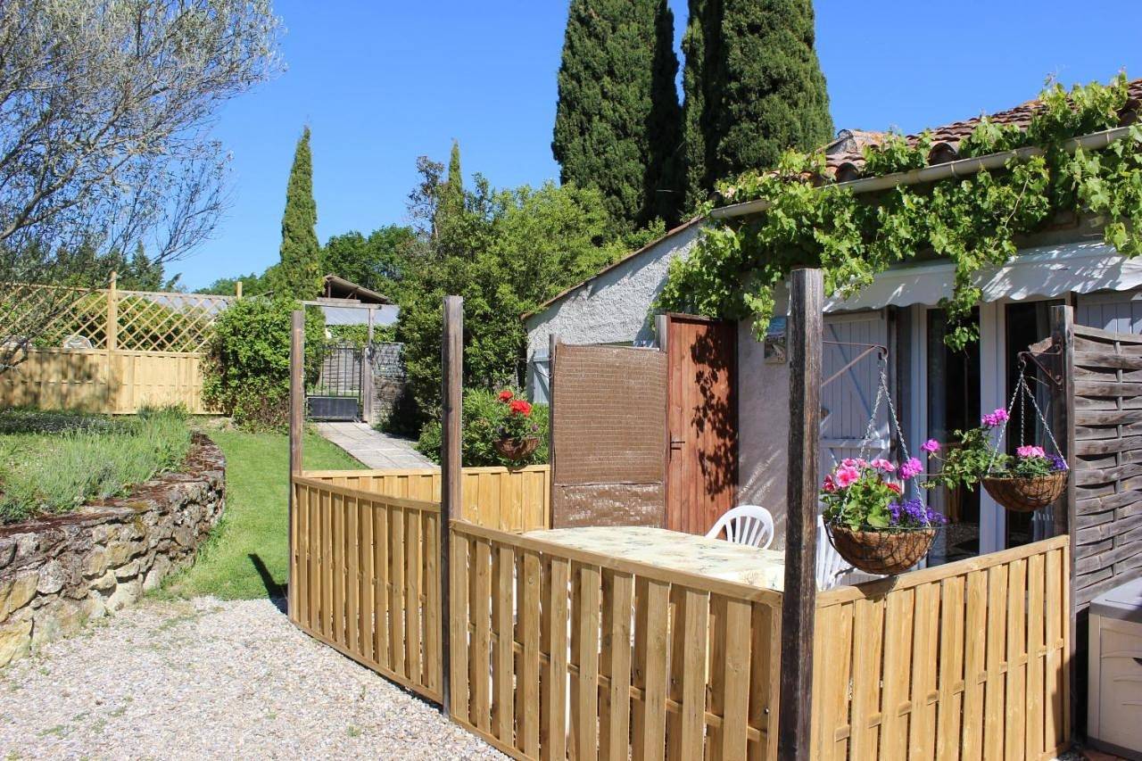 Les Pics Blancs in La Courtète, Région de Limoux