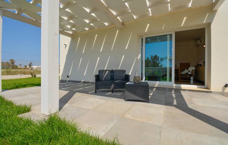 Location de vacances pour 6 personnes, avec jardin et terrasse à Punta Secca - 2