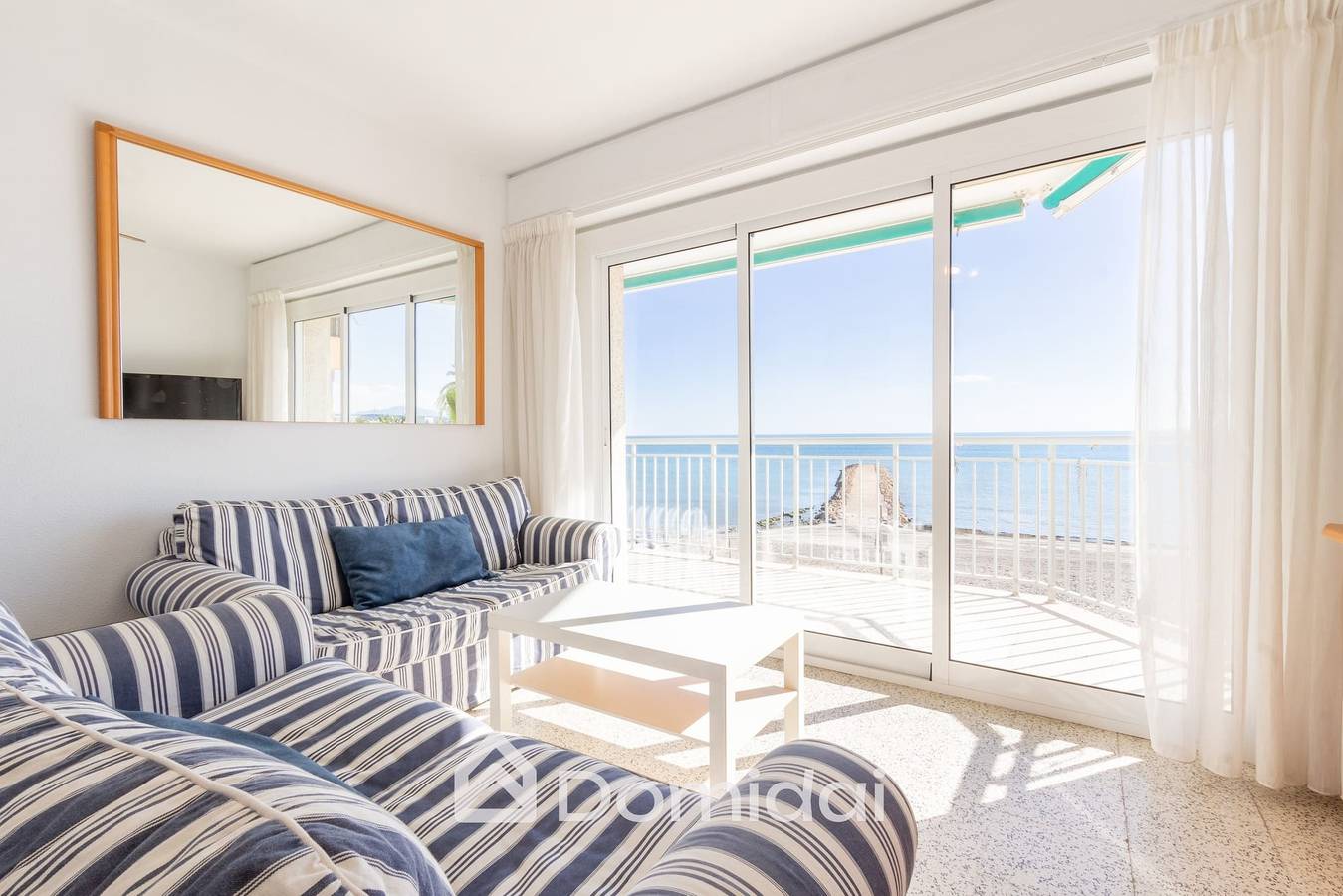 Entire apartment, Beach just 5 meters away in the town center - Domidai in Santiago Bernabeu, Santa Pola