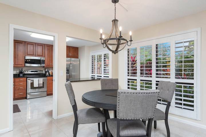 Vacation rental for 6 people, with terrace and pool, with pets in Palm Beach Gardens