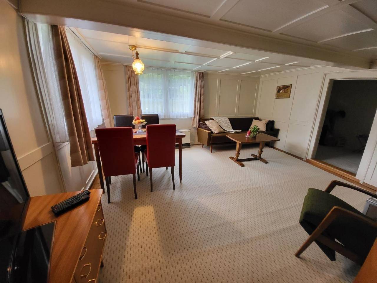 Freistehendes Ferienhaus in Naherholungsgebiet in Engi, Glaris Sur