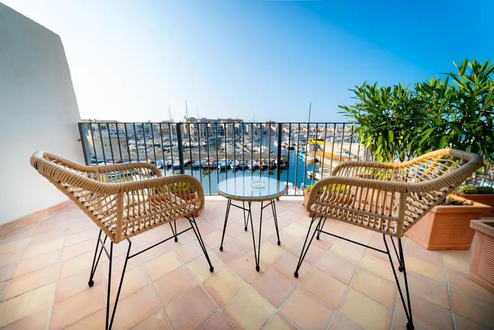 Residence per 2 persone, con giardino - 1