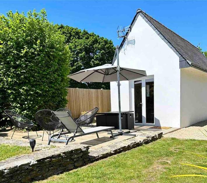 Location de vacances pour 4 personnes, avec jardin et terrasse dans Plage Trez-Hir