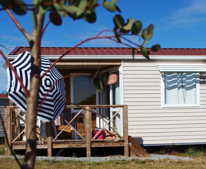 Gîte pour 4 personnes, avec jardin et piscine