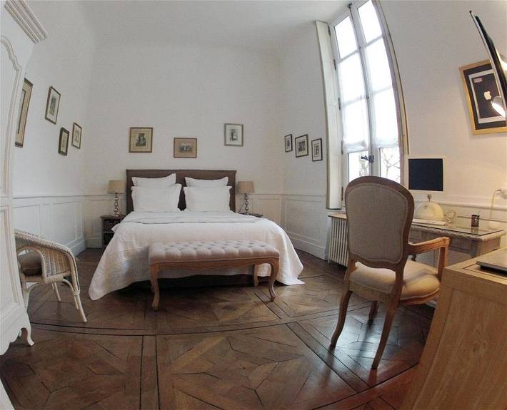 Chambre d’hôte pour 2 personnes, avec jacuzzi et jardin ainsi que sauna et terrasse à Bourges - 3