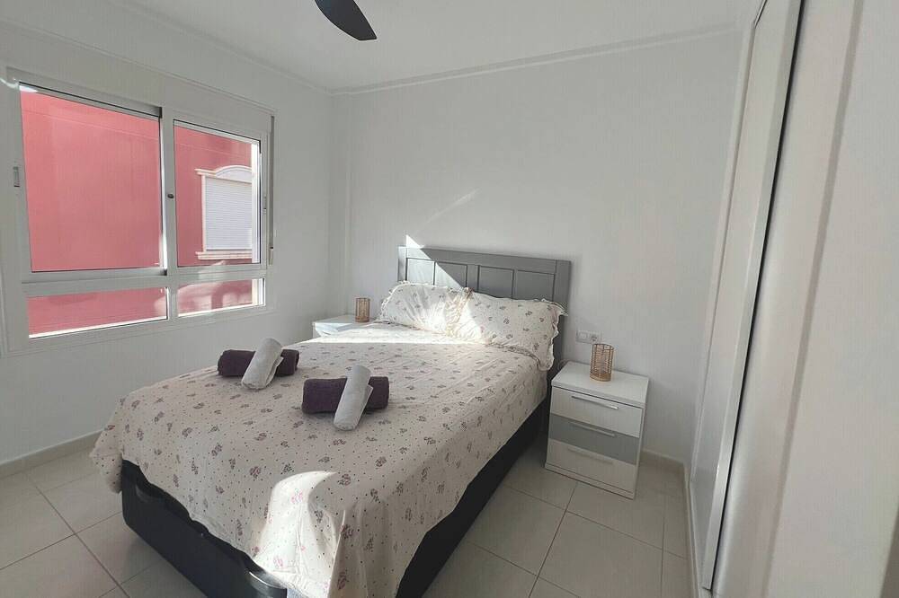 Entire apartment, Gorgeous 3 Bed Apartment Overlooking Pool in Pueblo Patricia, Los Alcázares