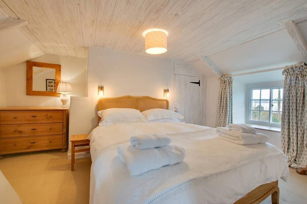 2 Bed in Helford (oc-hcrose) in Helford, Cornwall