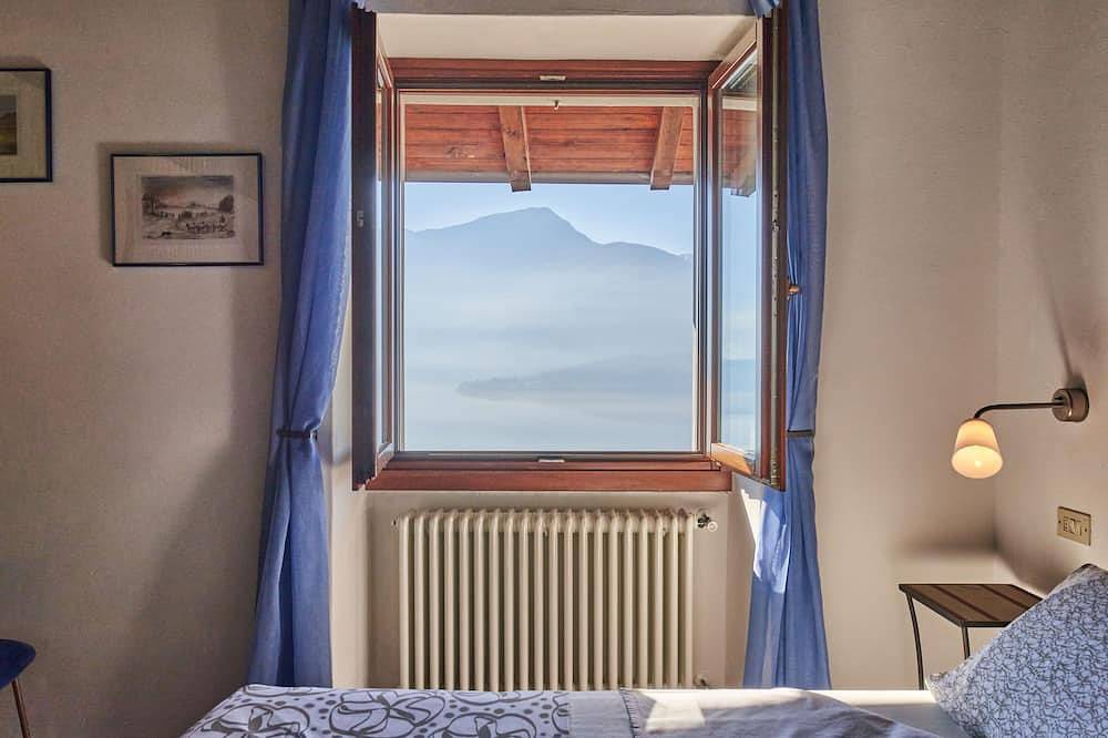 Rustico Simona in San Carlo (Como), Gravedona ed Uniti