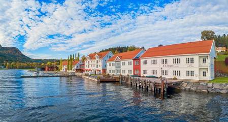 Hotel für 2 Personen, mit Ausblick und Sauna sowie Pool und Garten, kinderfreundlich in Gjemnes