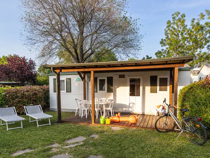 Dom dla 6 osób, z ogród i basen dla dzieci oraz taras w Grado