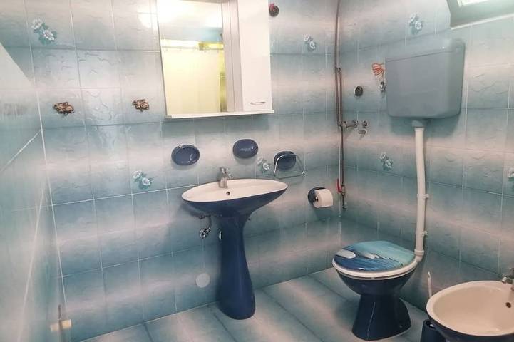 Entire apartment, Studio flat with terrace Baška, Krk in Baska, Krk