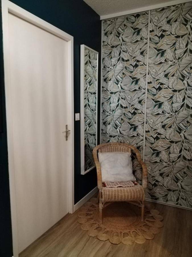 Gîte pour 4 personnes, avec vue et jardin à Saint-Germain-Laval - 4