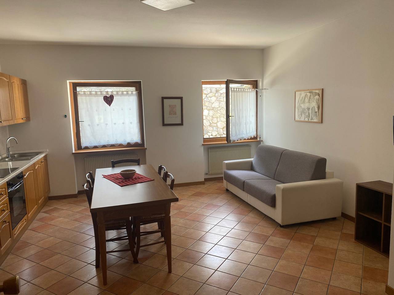 Entire apartment, Apartment 'Residence Malibu Appartamento 2' with Mountain View and Wi-Fi in Falcade, Dolomiti Superski