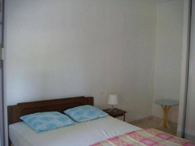 Location de vacances pour 6 personnes, avec piscine et jardin à Peyrehorade - 4